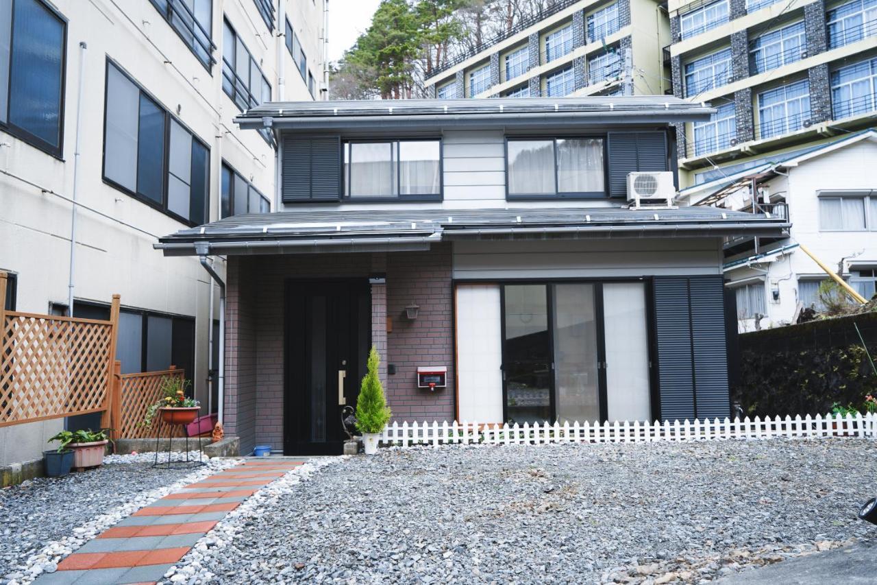 宝栄 Lakeside Villa